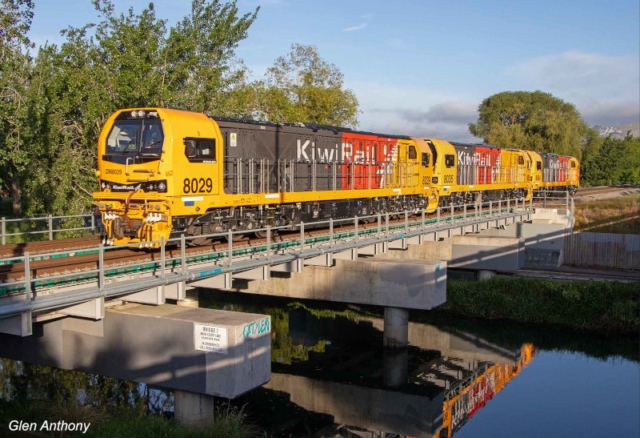 DM locomotives 8035, 8064 and 8029 on their way to Middleton, crossing the Heathcote River as train J21. Photo by Glen Anthony 2/11/2025